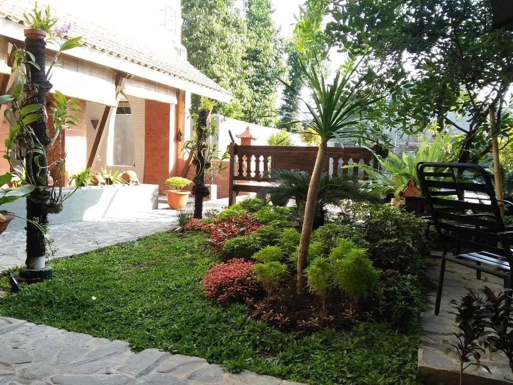 Satu Kayen Guest House Sleman  Buitenkant foto