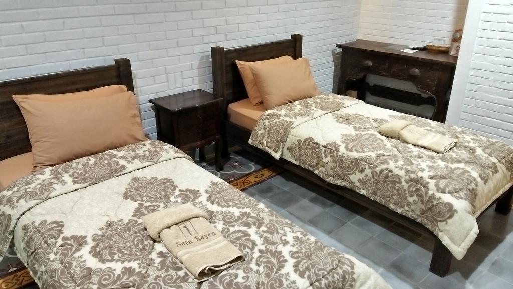 Satu Kayen Guest House Sleman  Buitenkant foto
