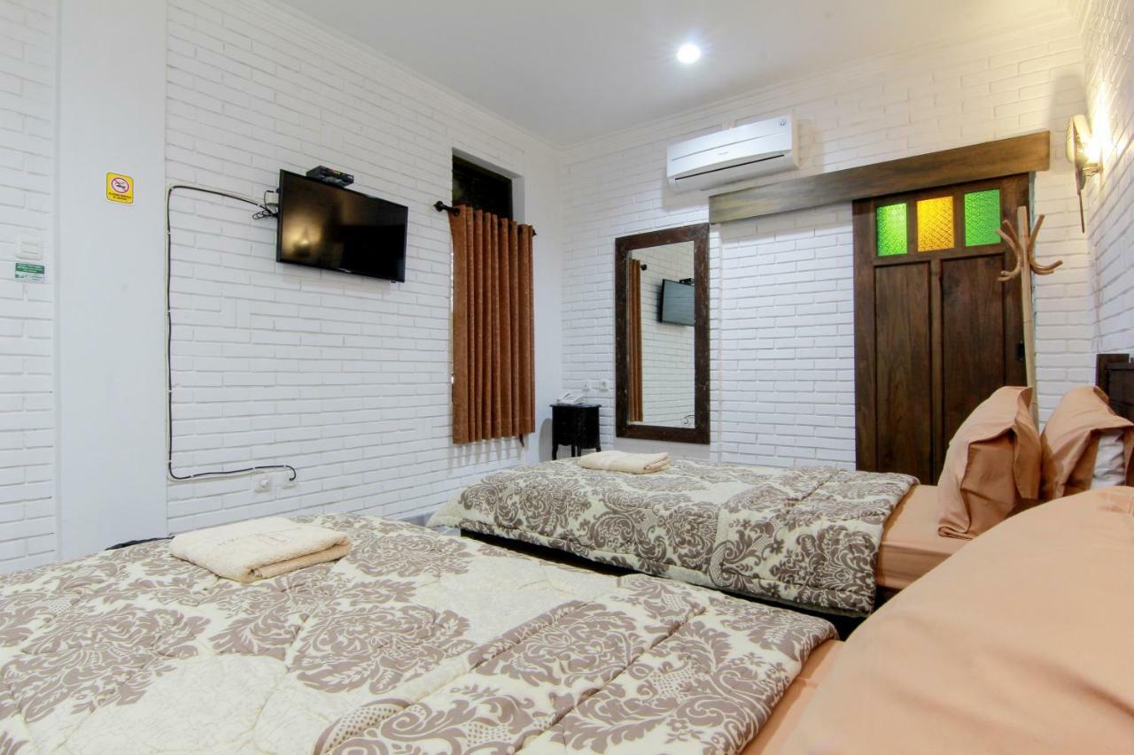 Satu Kayen Guest House Sleman  Buitenkant foto