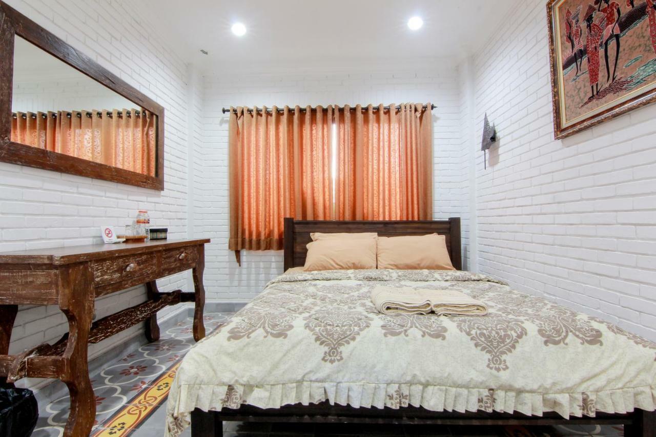 Satu Kayen Guest House Sleman  Buitenkant foto