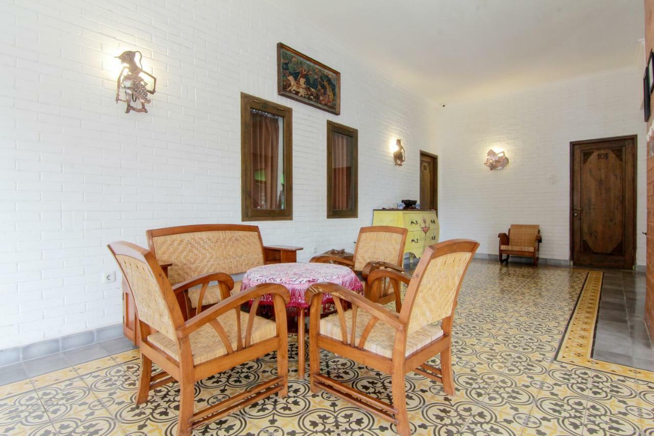 Satu Kayen Guest House Sleman  Buitenkant foto